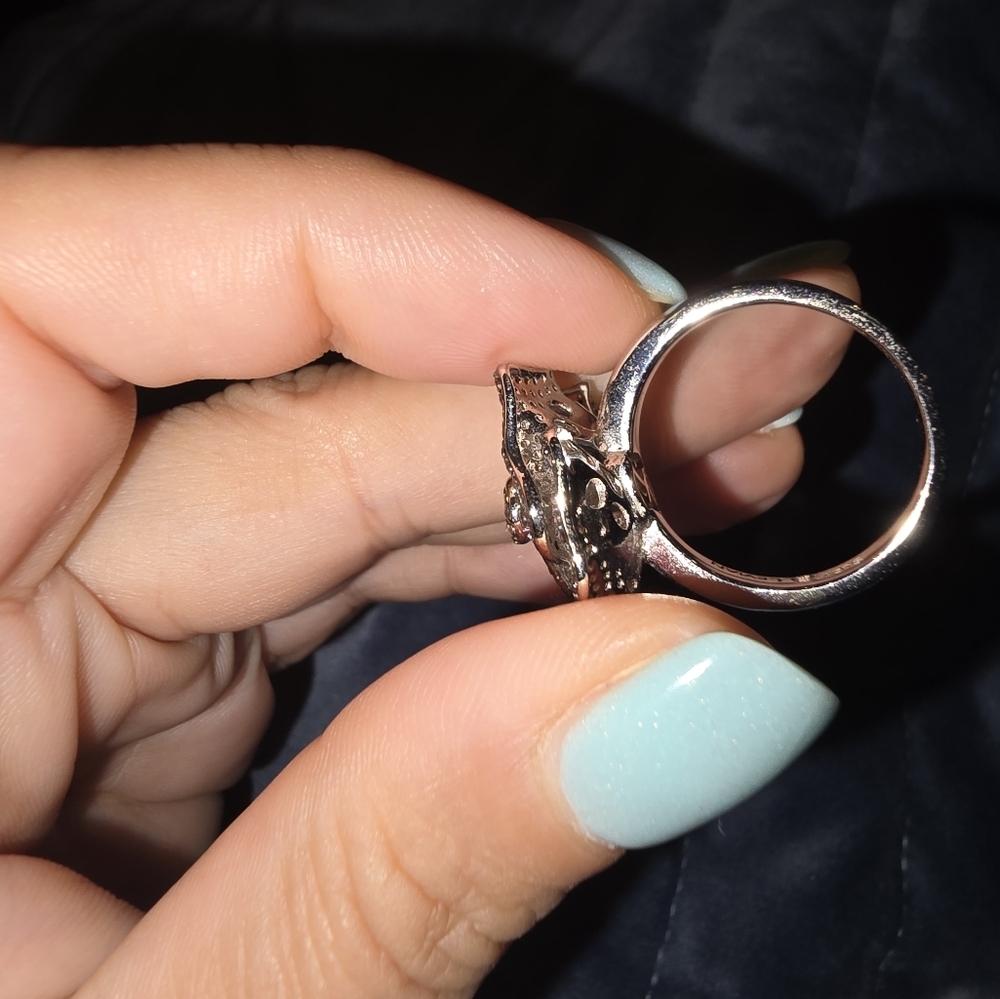 Sale Fine Jewelry Chocolate Pave Flower Ring Size: 8.5 Retail$825 - Picture 7 of 13